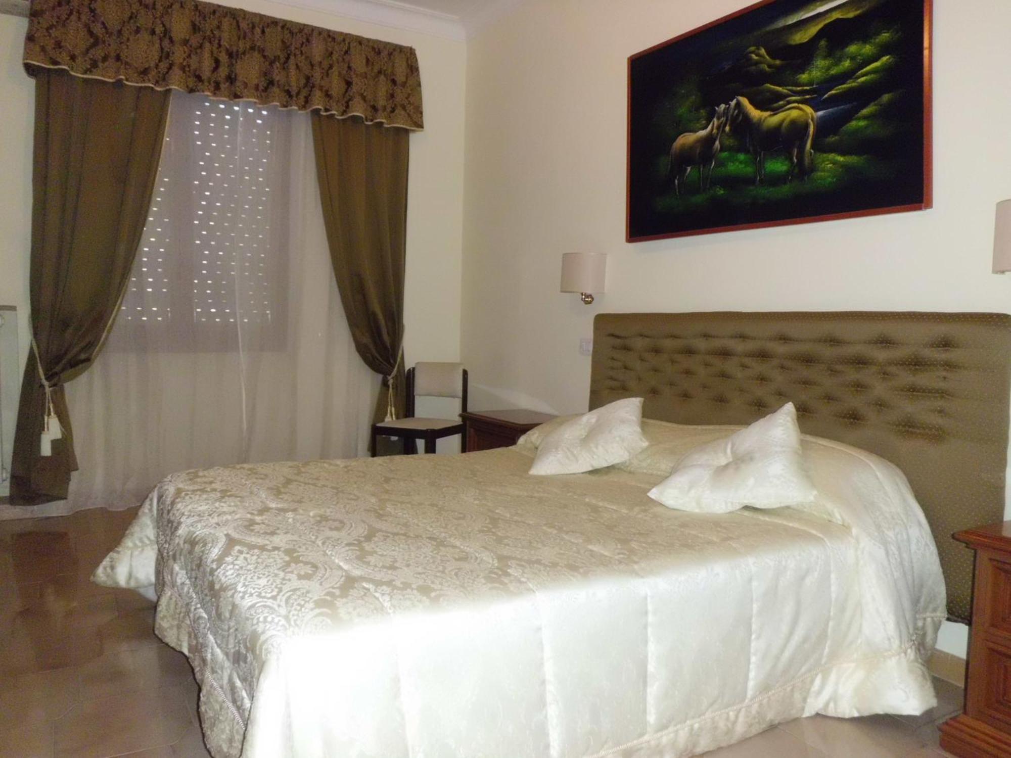 Tiburtina Guesthouse Рим Екстериор снимка